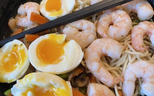 Nouilles aux crevettes (façon Ramen)